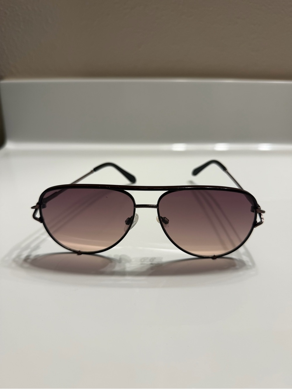 Quay Aviator Sunglasses with Brown Gradient Lenses - Picture 2 of 4